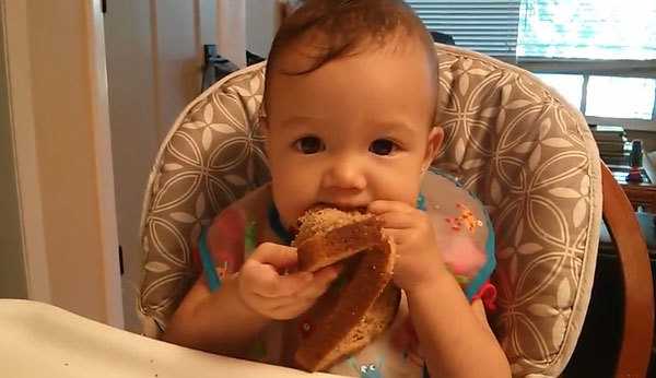 Хлеб ребенку самый полезный хлеб когда можно давать?
