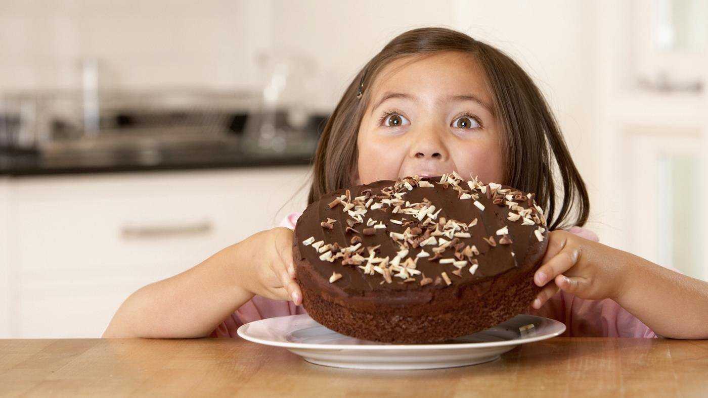 Будет ли сахарный диабет, если человек ест много сладкого?