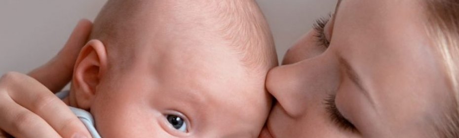 Почему новорожденный иногда хрюкает носом