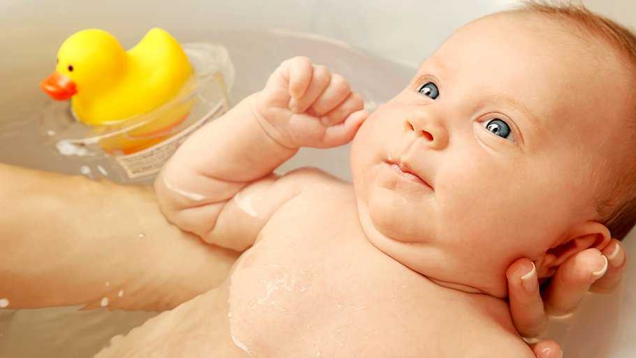 Какой должна быть температура воды для купания новорожденного ребенка, чтобы кроха остался доволен водными процедурами — журнал "рутвет"