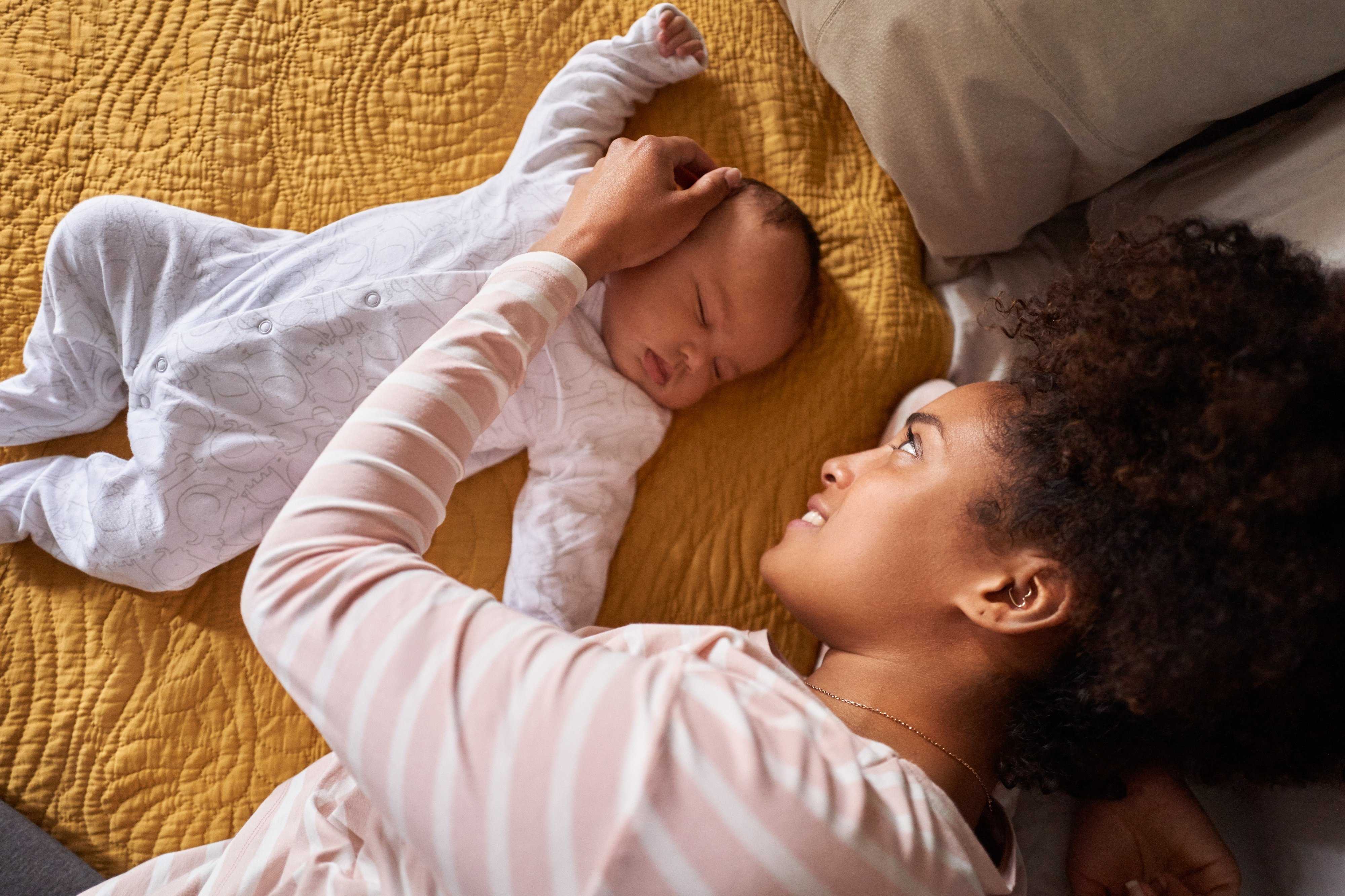Совместный сон с ребенком: за и против, советы доктора комаровского