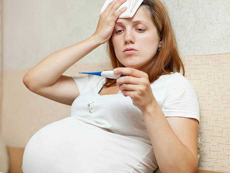 Как и чем можно сбить температуру при беременности?