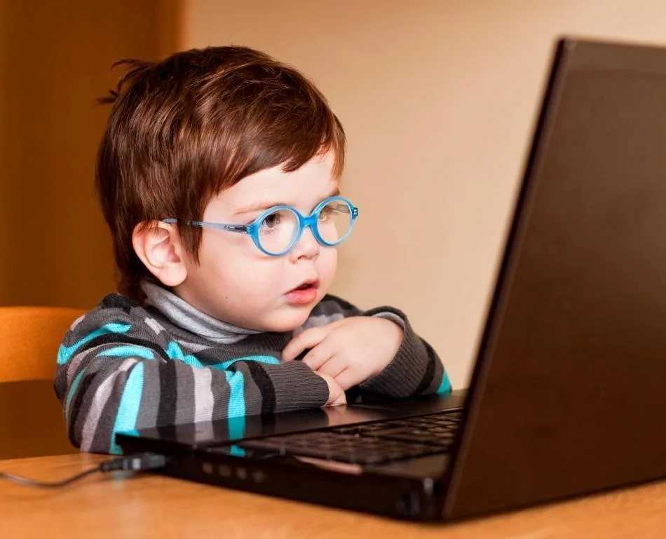 Ребенок много играет на компьютере. что из него вырастет? как заработать геймеру