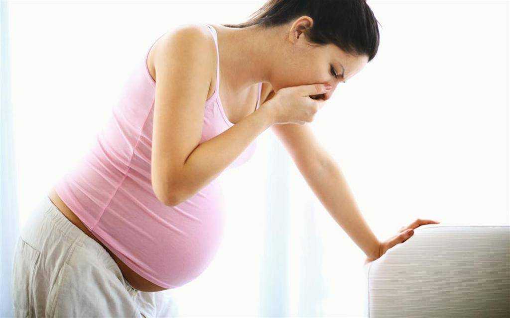 Понос при беременности: причины, лечение, диета