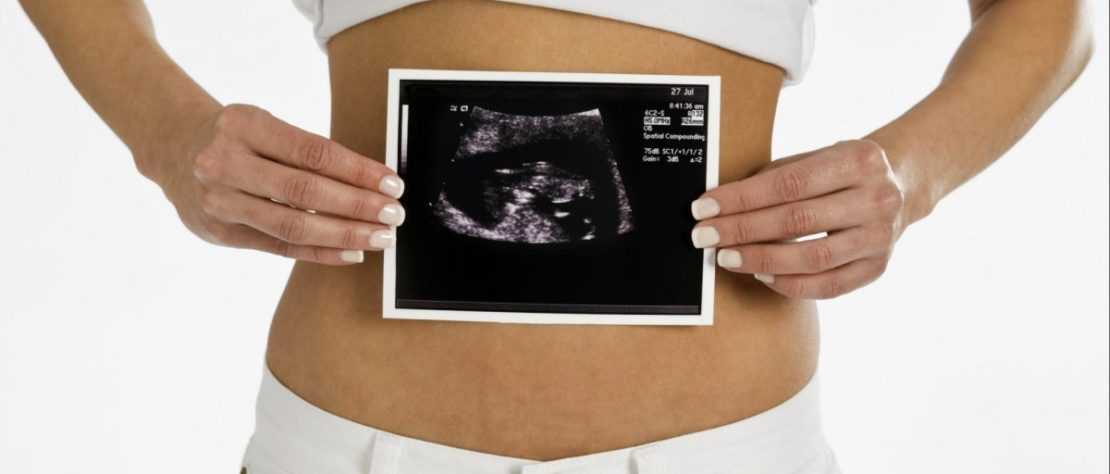 Признаки беременности на ранних сроках: первые симптомы и ощущения на 1 неделе после зачатия и задержки, когда появляются и пропадают