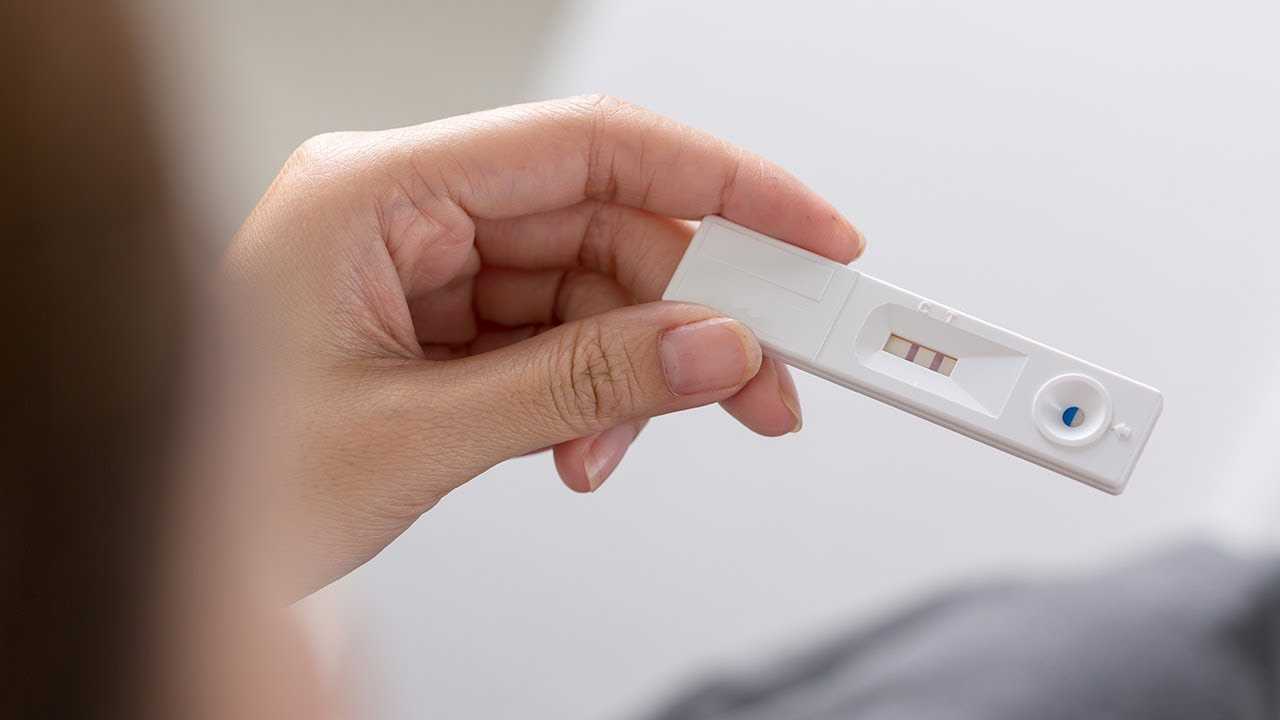 Показывает ли тест внематочную беременность, если да, то как?