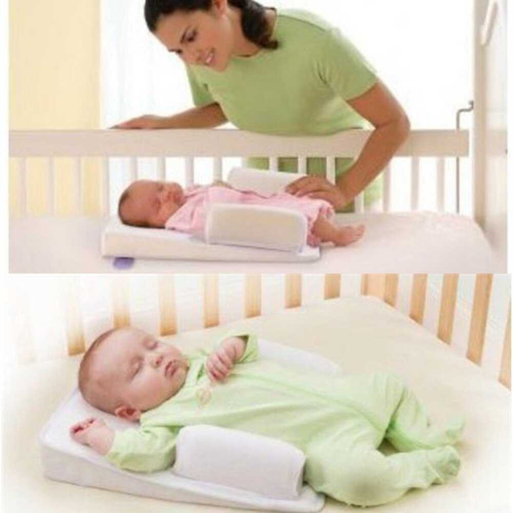 Разберемся в вопросе нужна ли подушка для новорожденного И на какой модели стоит остановить свой выбор С какого возраста можно использовать подушку
