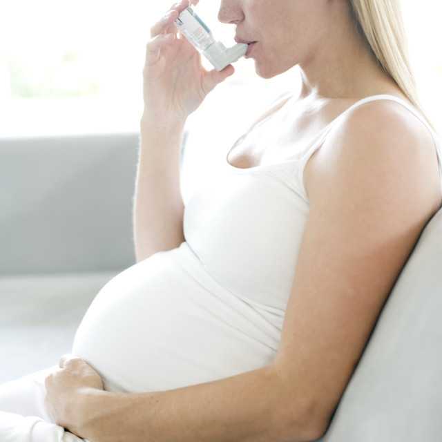 Чем лечить аллергию при беременности что бы не повредить плод?