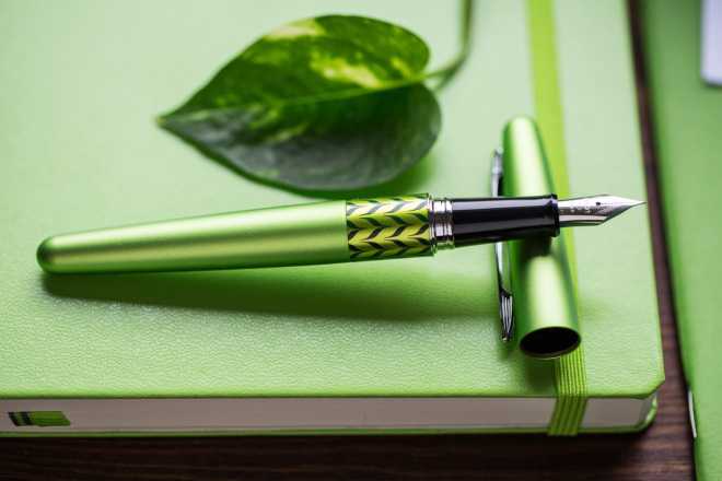Тайна зеленой ручки: как научить ребенка ошибаться