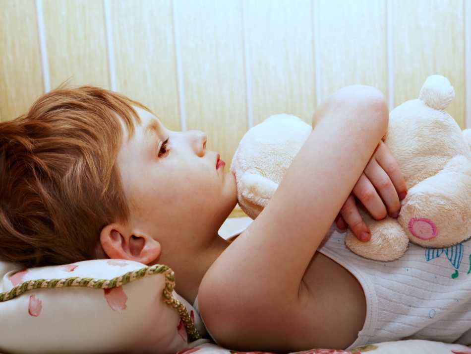 Почему новорожденный ребенок мало спит