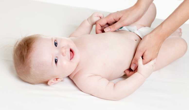 Чем опасен и как распознать гипертонус мышц у младенцев?