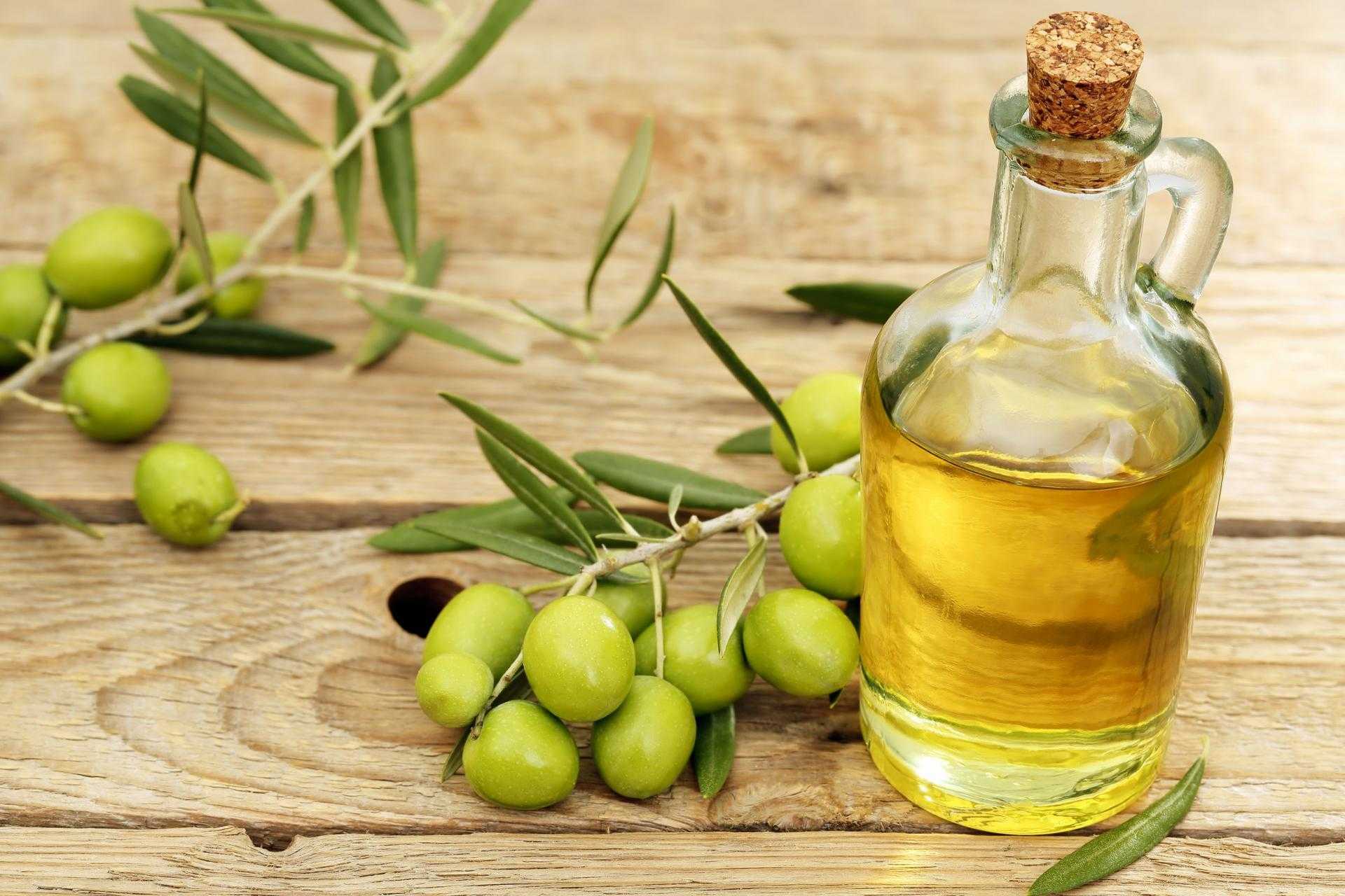 О полезных (и не очень) свойствах оливкового масла для будущих мам