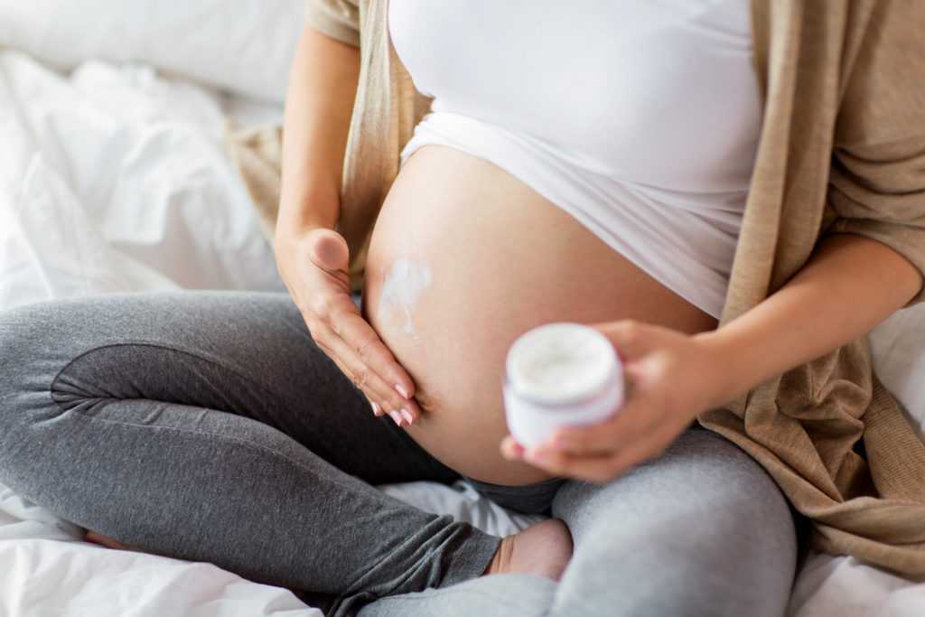Можно ли загорать беременным на солнце на ранних и поздних сроках, опасен ли загар при беременности?