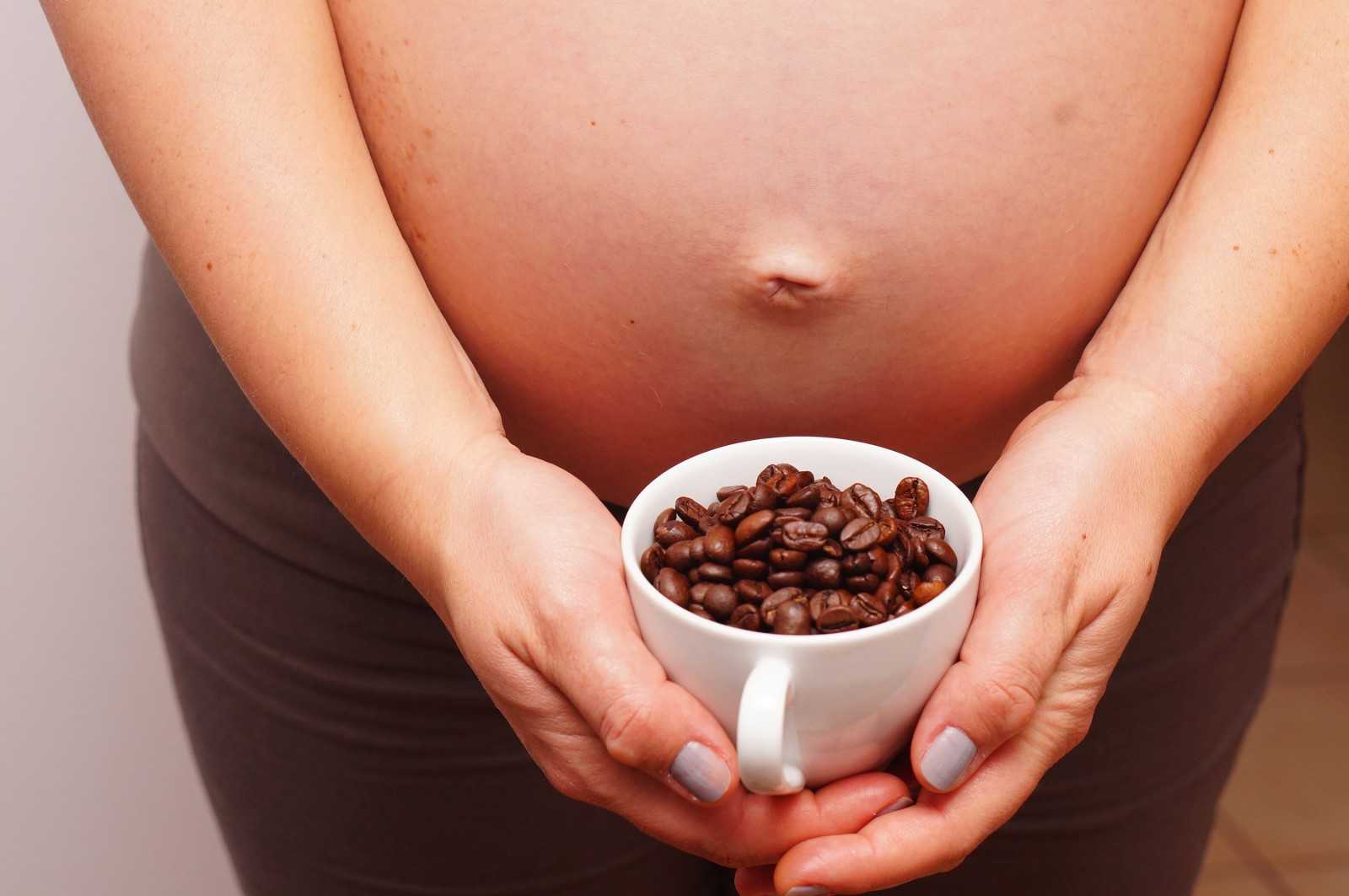 Можно ли пить какао беременным на ранних или поздних сроках