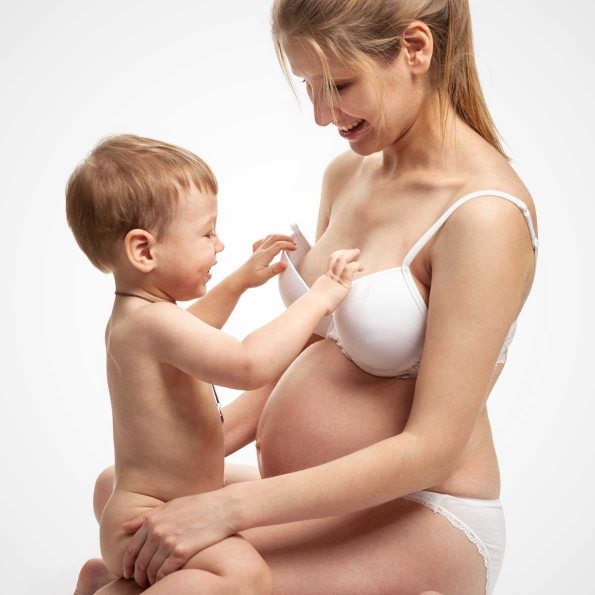 Грудное вскармливание во время беременности. кормление и новая беременность.