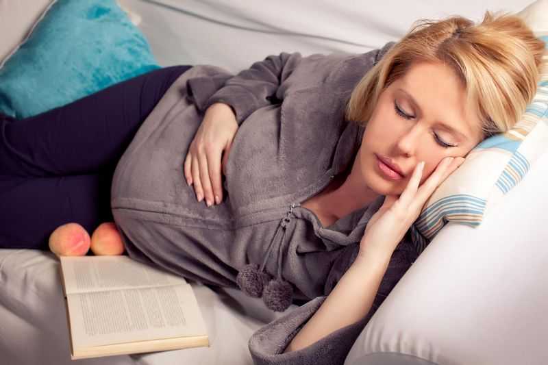 Молозиво при беременности — норма или отклонения?