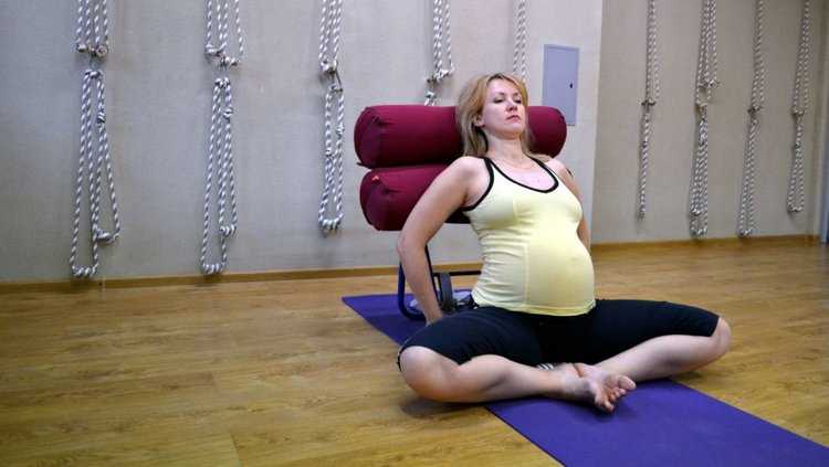 Йоговская дыхательная гимнастика для беременных: рекомендации и предостережения