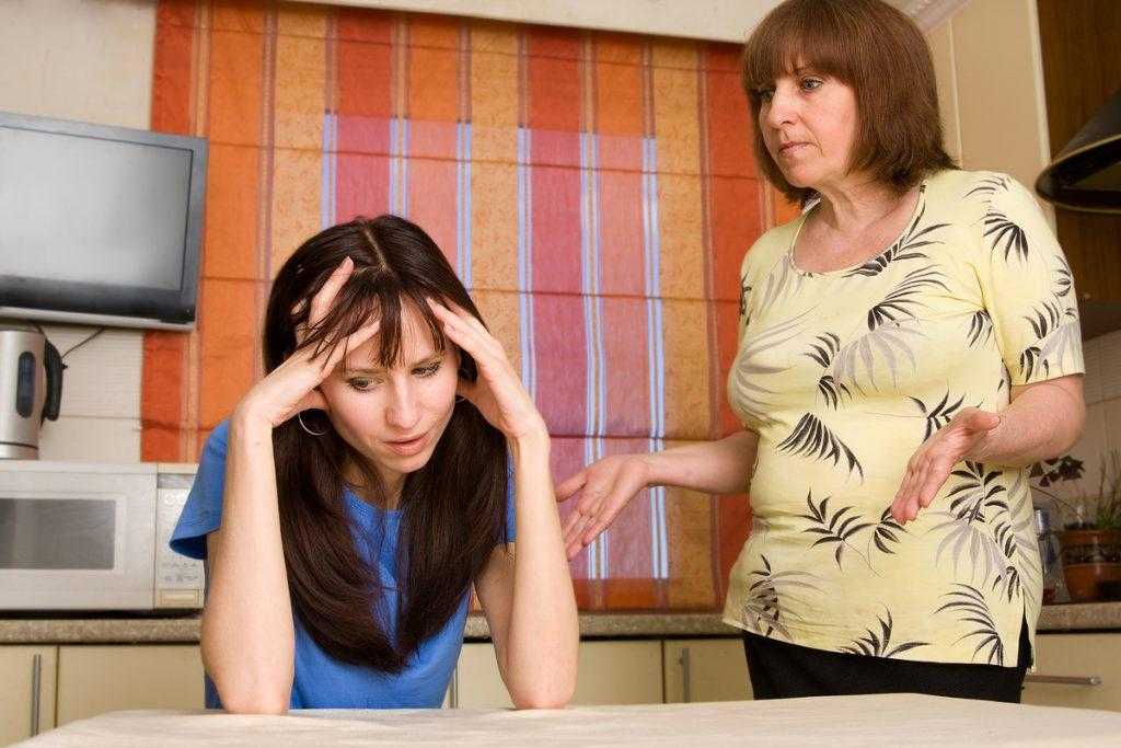 Дочь ненавидит мать: что делать с ненавистью взрослой дочери и подростка? причины