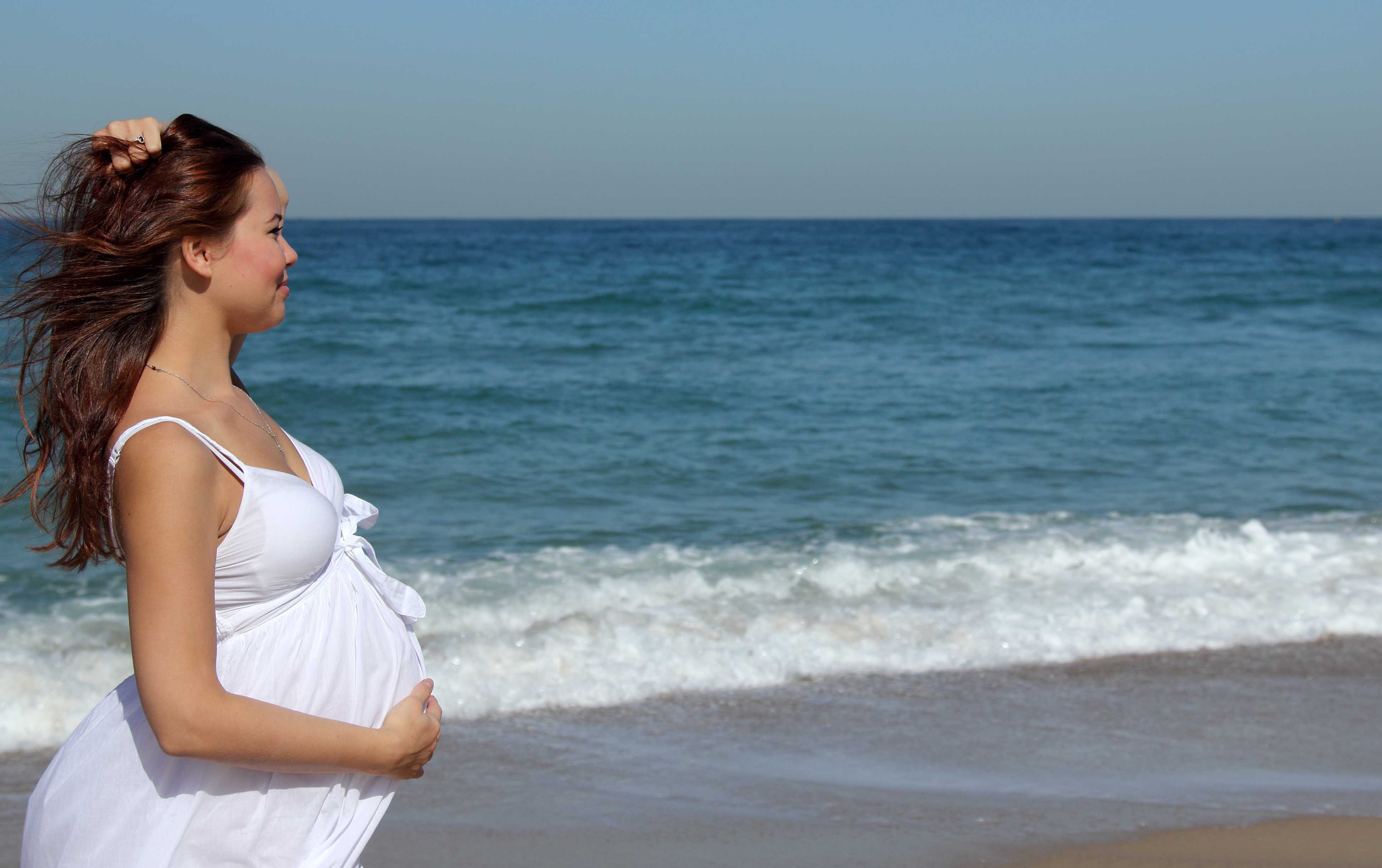 Фотосессия беременных на море