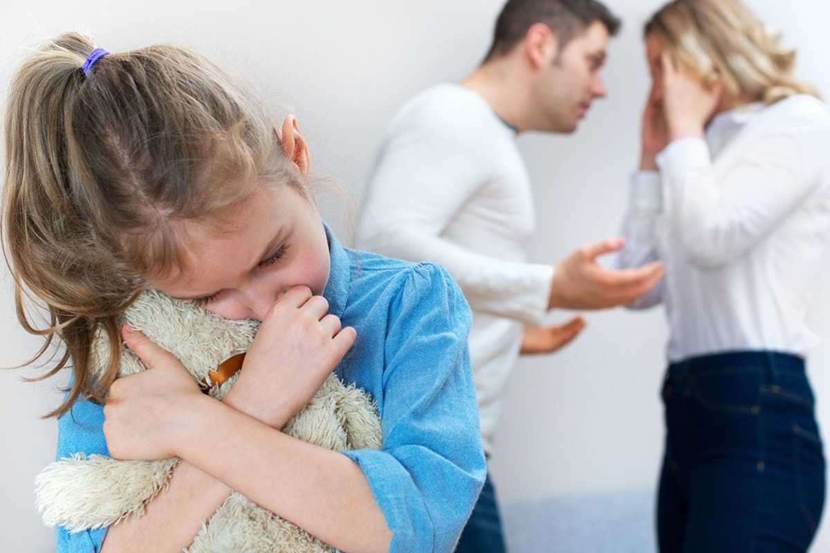 Дети ссорятся: что нужно предпринять родителям