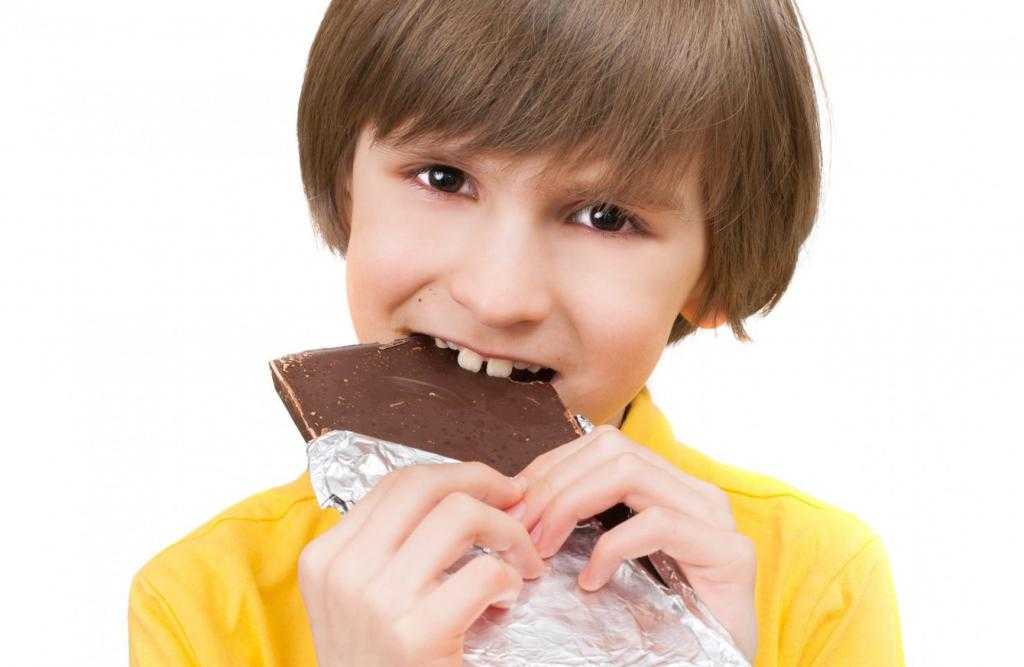 Сколько шоколада можно есть в день без вреда для здоровья: за раз и суточная норма горького черного для человека, и как часто надо для фигуры, чтобы не поправиться?