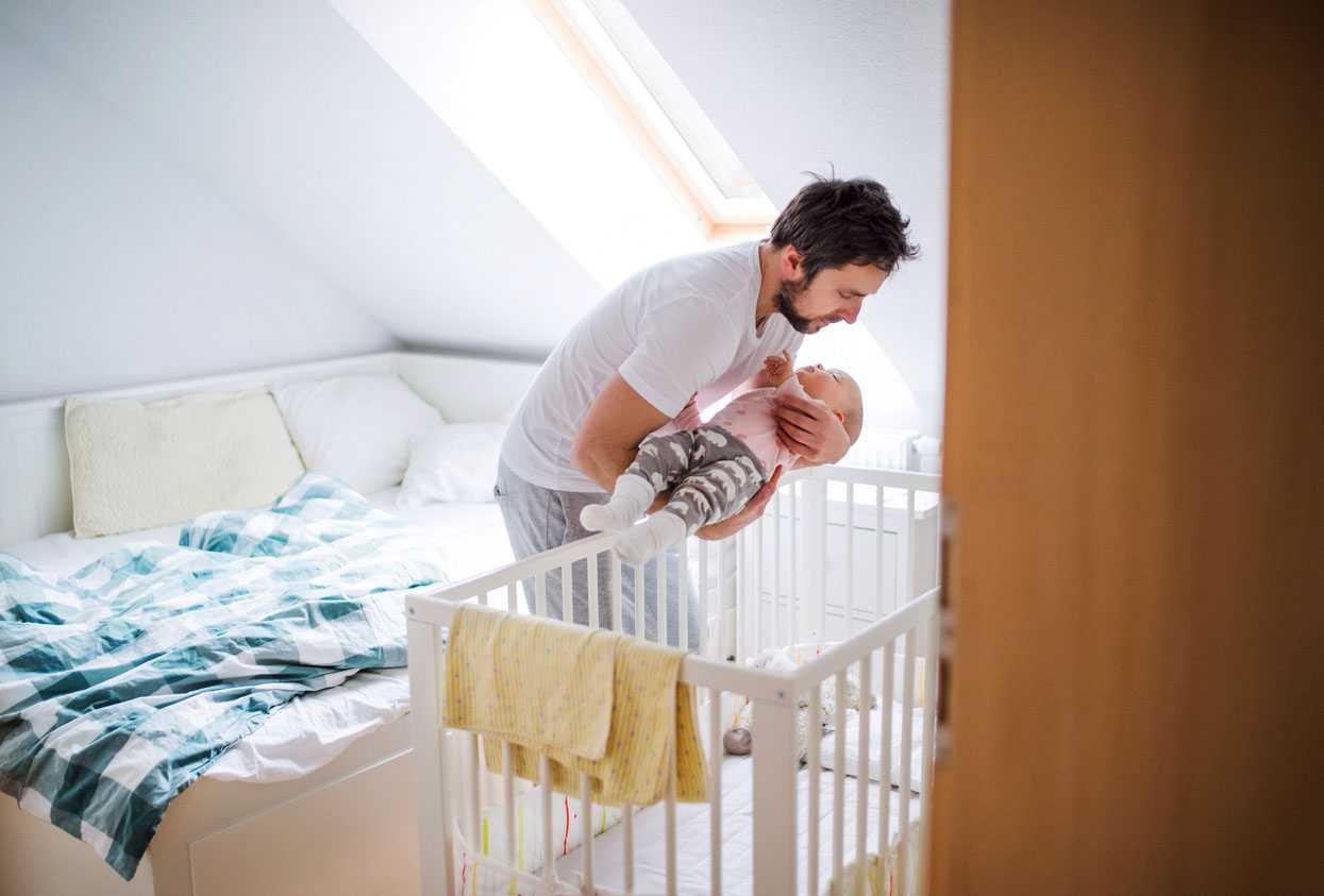 Отучить ребенка спать с родителями: методы для разного возраста