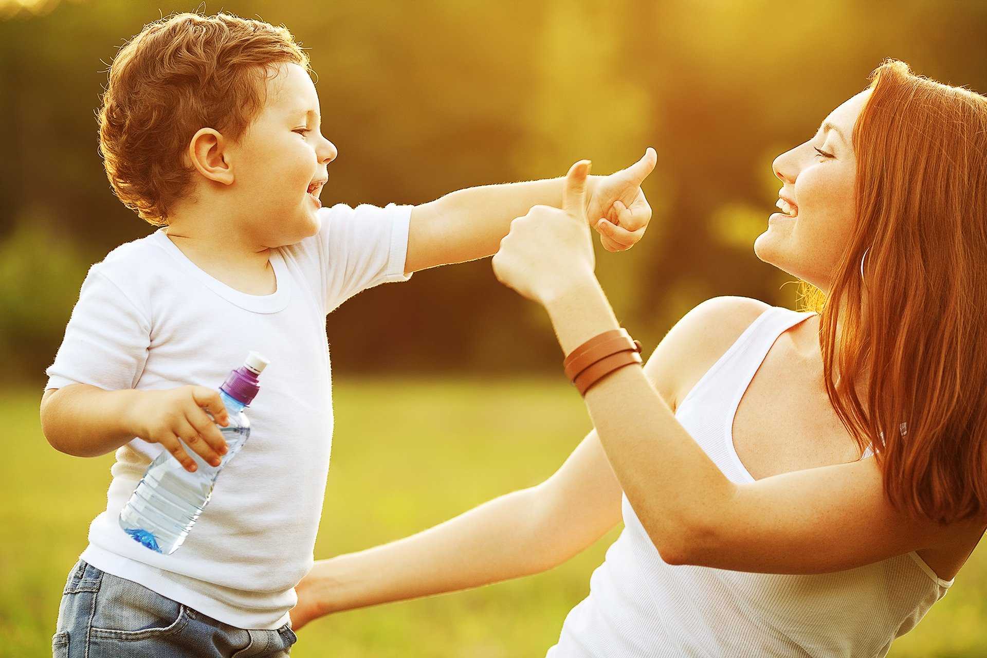Как правильно хвалить ребенка: 7 советов как хвалить