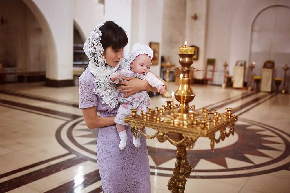 Что нужно в церкви для крещения. Крестины. Крестины ребенка. Платье на крестины для крестной. Платье на крещение для крестной.