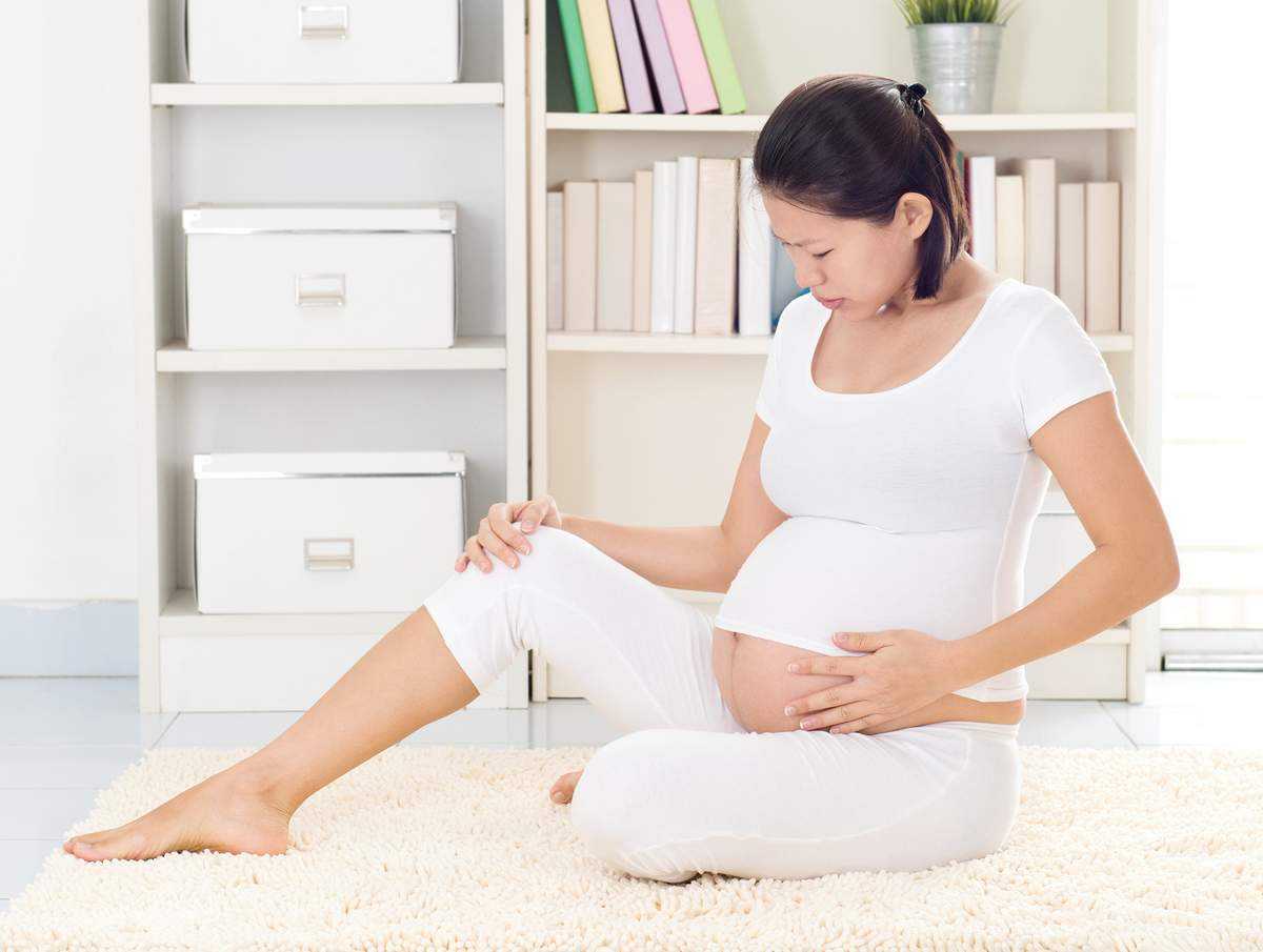 Обувь на каблуках во время беременности: можно ли ходить в ней беременным на ранних и поздних сроках?
