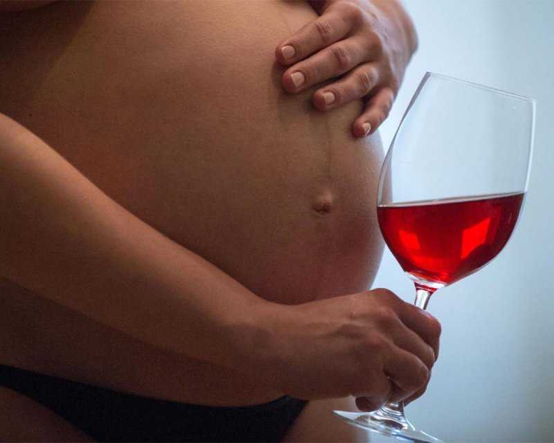 Можно ли беременным вино: пить красное, сухое, безалкогольное, домашнее