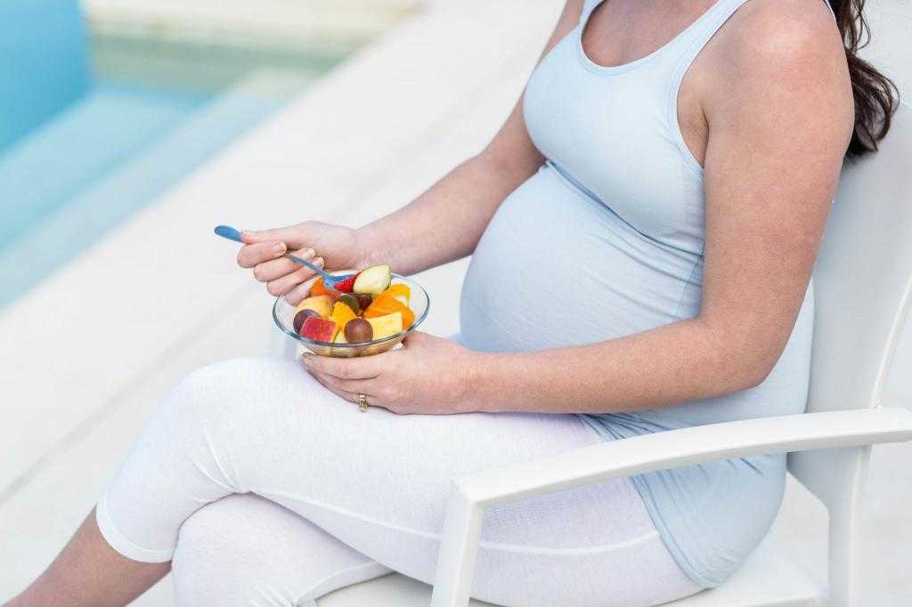 Запоры при беременности: почему появляются, чем опасны и что делать