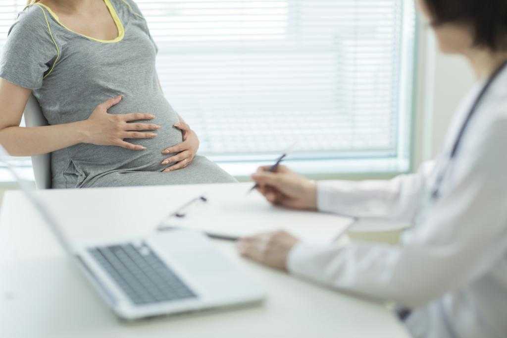 Беременность: когда ждать первое шевеление малыша?
