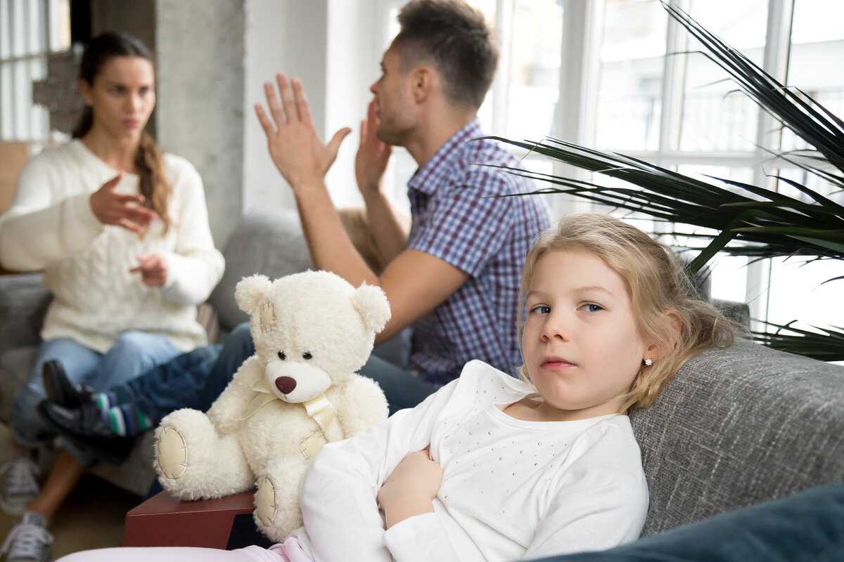 Как себя вести если ребенок не слушается: 6 правил воспитания детей