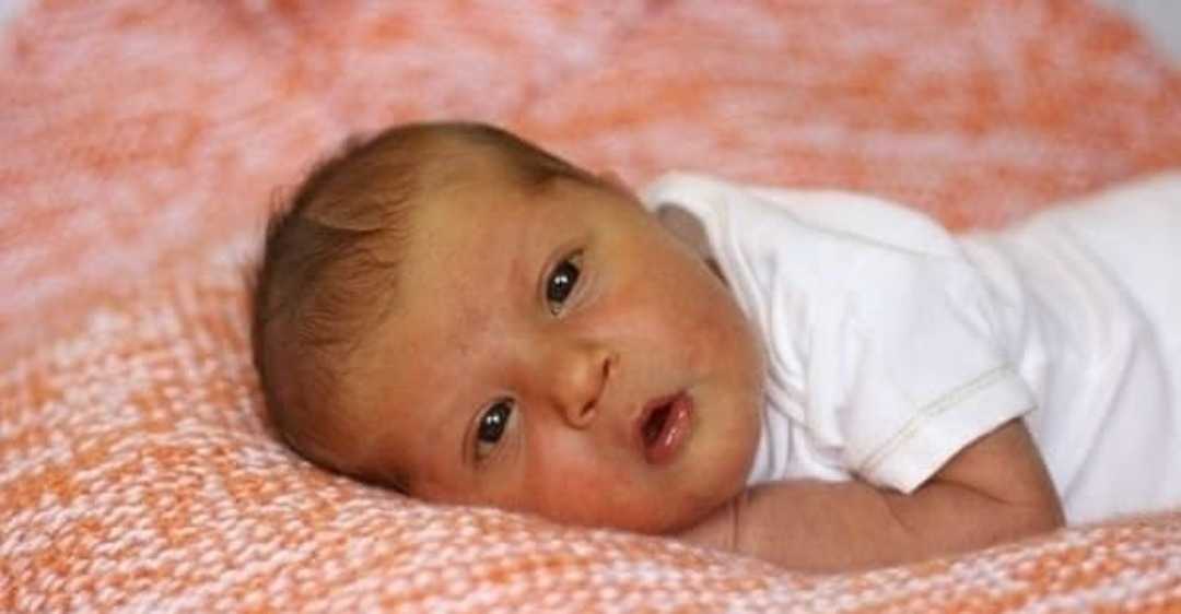 Цвет глаз у новорожденного: от чего зависит и как изменяется