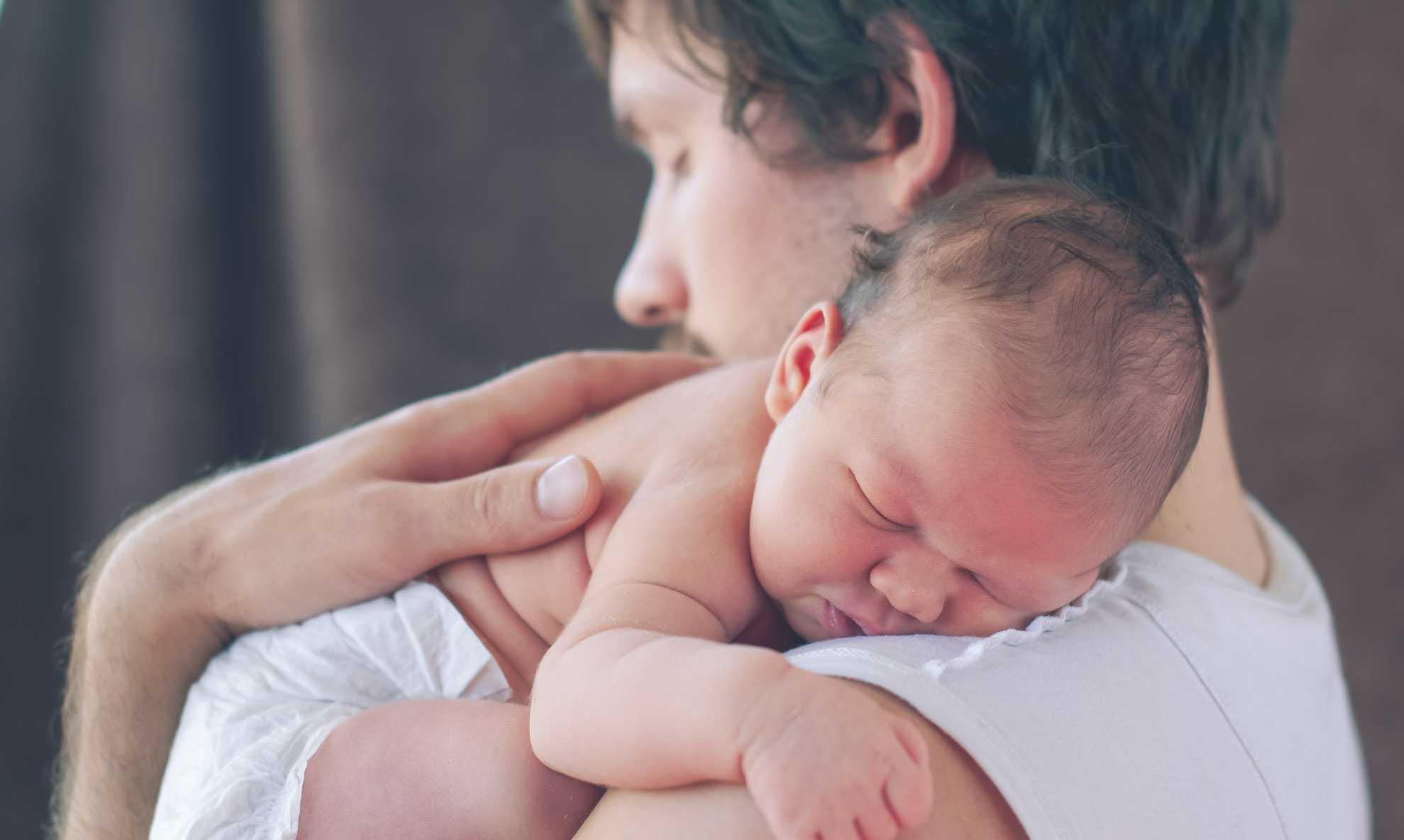 Перестаньте укачивать ребенка — дайте ему поспать! как быстро и эффективно можно отучить малыша от засыпания на руках?