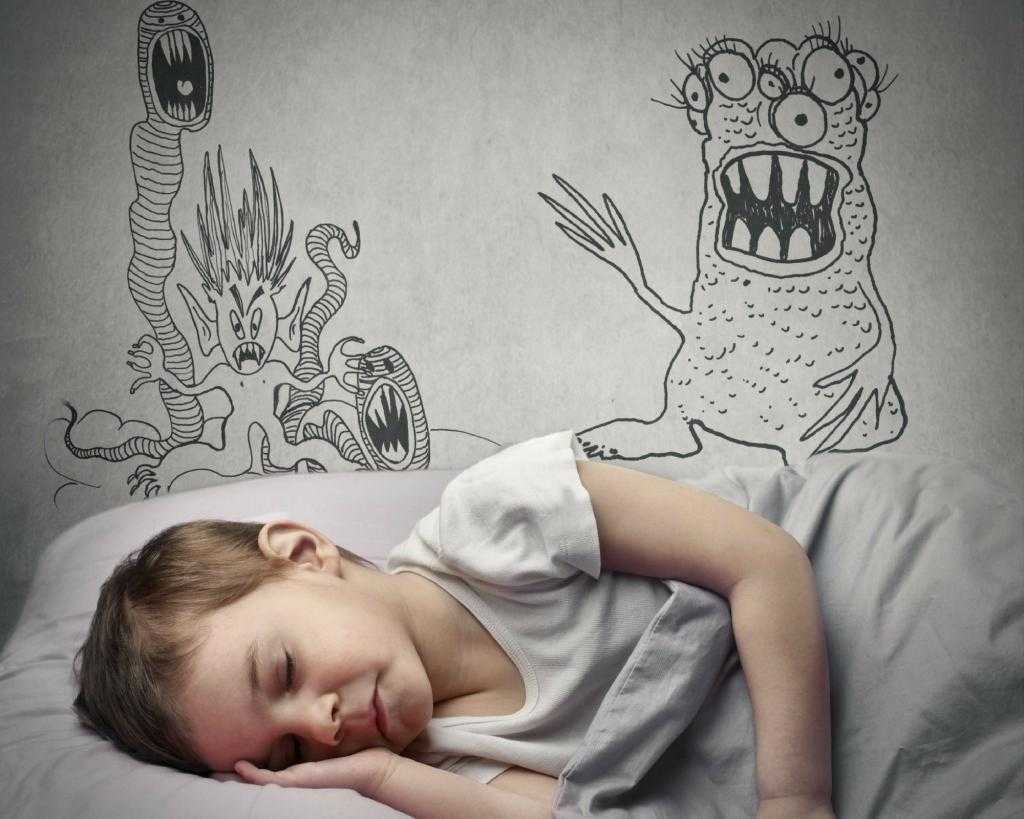 Как перестать бояться спать одной ночью. ребенок боится спать один: что делать и как найти причину