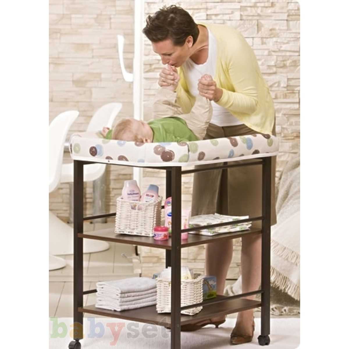 Столик для пеленания для новорожденного