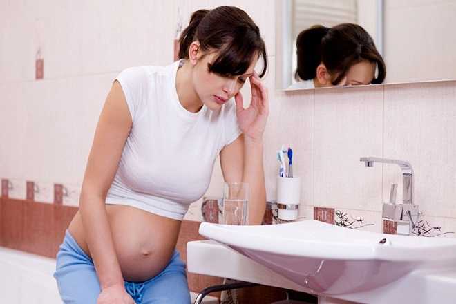 Чем лечить диарею при беременности: лекарства, народные методы, правила питания