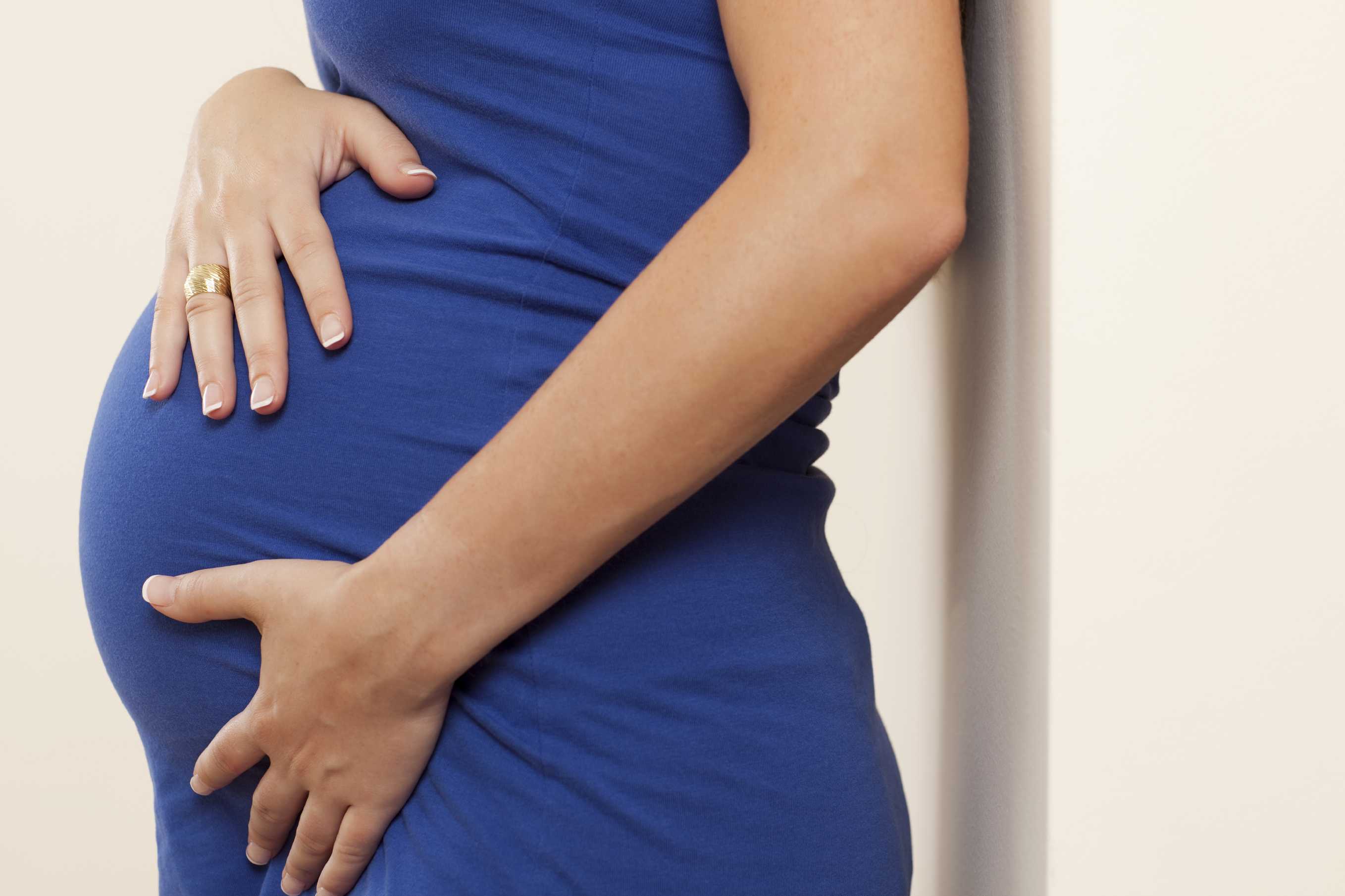 Симфизит при беременности (32 фото): симптомы и лечение, что это такое, признаки расхождения костей таза у беременных, бандаж и роды