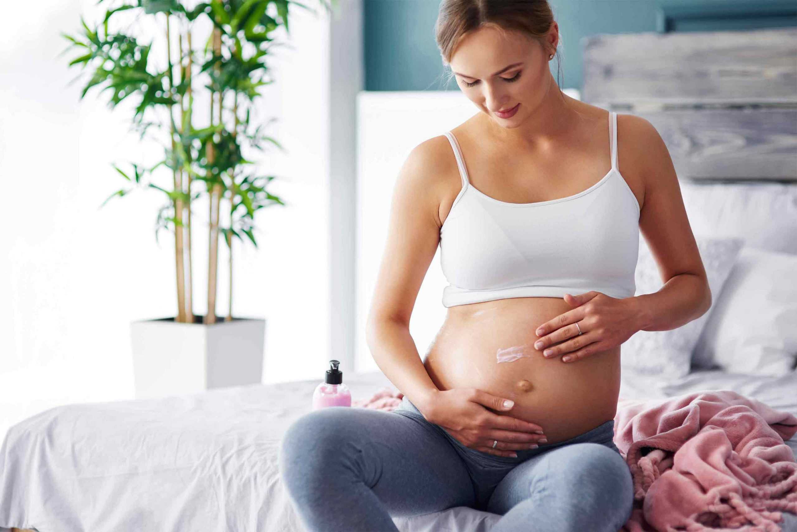 32 неделя беременности – это сколько месяцев, что происходит с малышом, мамой? вес ребенка в 32 недели беременности