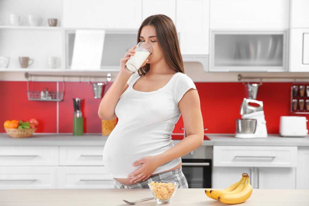 Можно ли молоко с медом при беременности? – польза и вред, рецепты