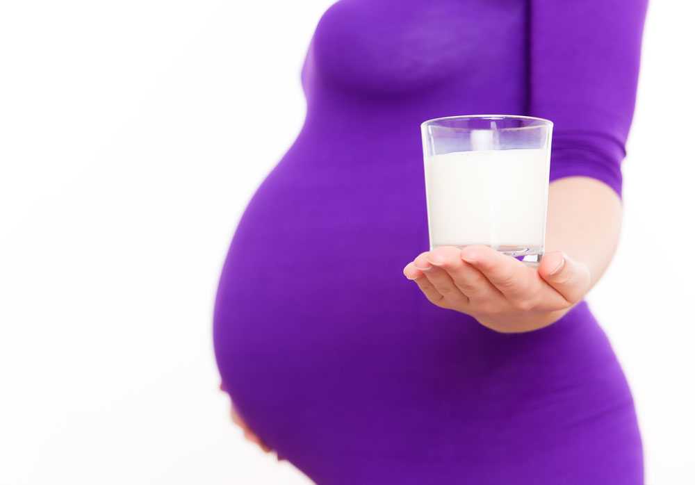 Можно ли беременным молоко: польза и вред при беременности