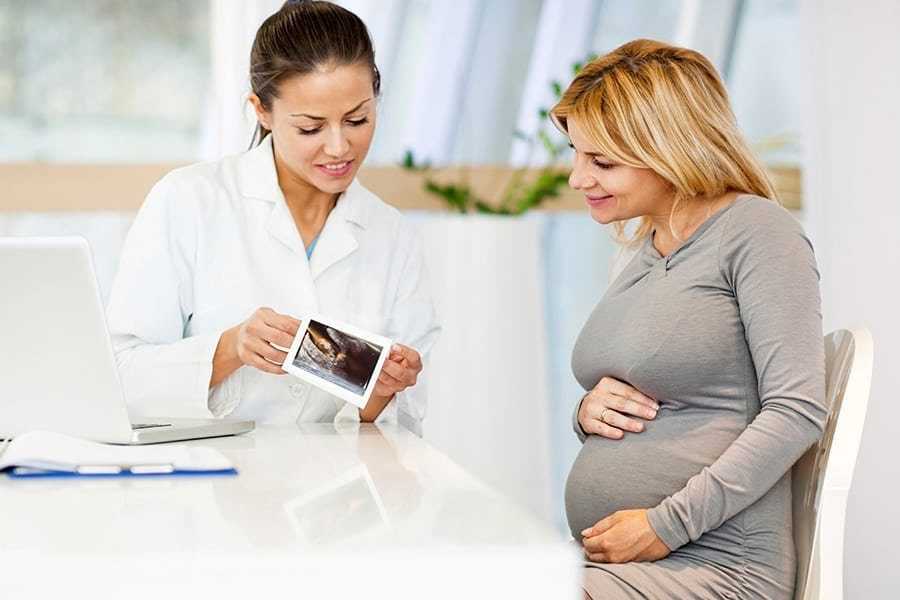 Во сколько недель ребёнок в животе начинает шевелиться при первой и последующих беременностях