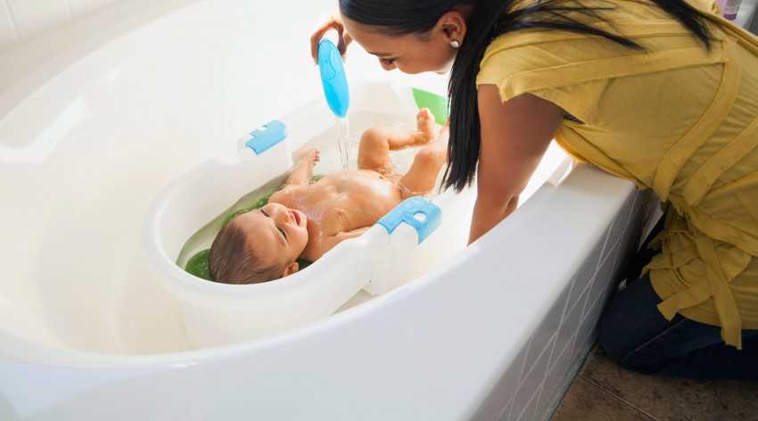Детские ванночки для купания новорожденных: нужны ли они, как выбрать нужную и как долго она вам понадобится
