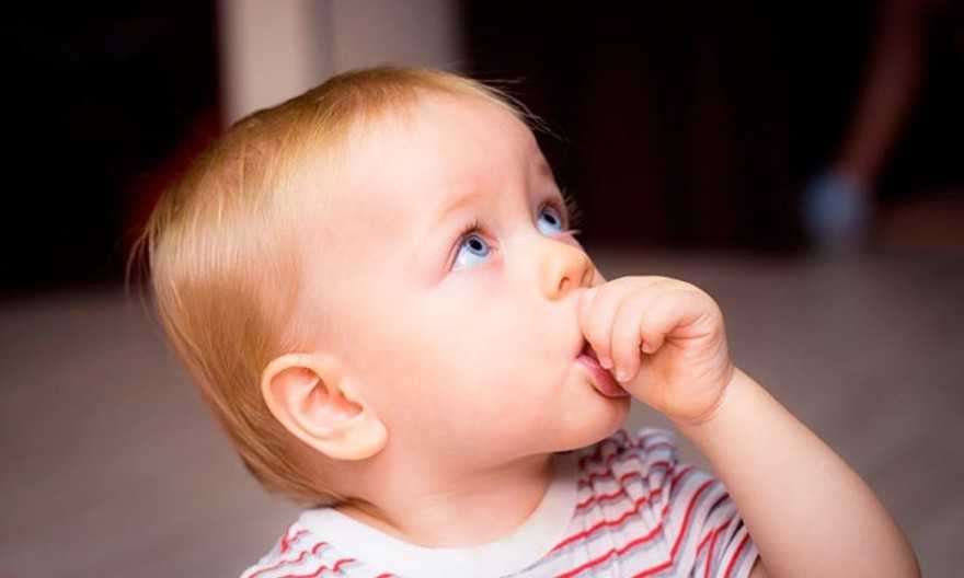 8 действенных способов отучить ребенка грызть ногти